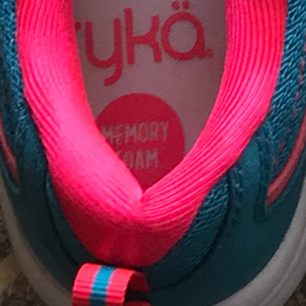 💙💗RYKA TEANNA Memory Foam Walking Sneakers Shoes – NEW 8.5M 💙💗 - Picture 10 of 11